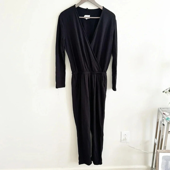 Lou & Grey LOFT black Signature Soft knit blend Crossover Jumpsuit size small - Picture 2 of 7